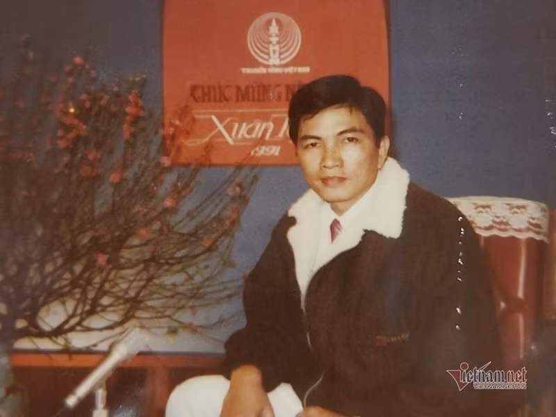 Theo Vietnamnet, vào những thập niên 80 và 90 của thế kỷ trước, ông và NSƯT Kim Tiến được xem là một cặp phát thanh viên ăn ý. Cả hai làm cho bản tin Thời sự của VTV gần gũi hơn với khán giả truyền hình và góp phần giúp cho bộ phim Tây Du Ký (1986) được yêu thích. Năm 1993, giọng đọc huyền thoại của VTV Minh Trí được phong danh hiệu NSƯT về lĩnh vực Phát thanh - Truyền hình. Ảnh: Vietnamnet