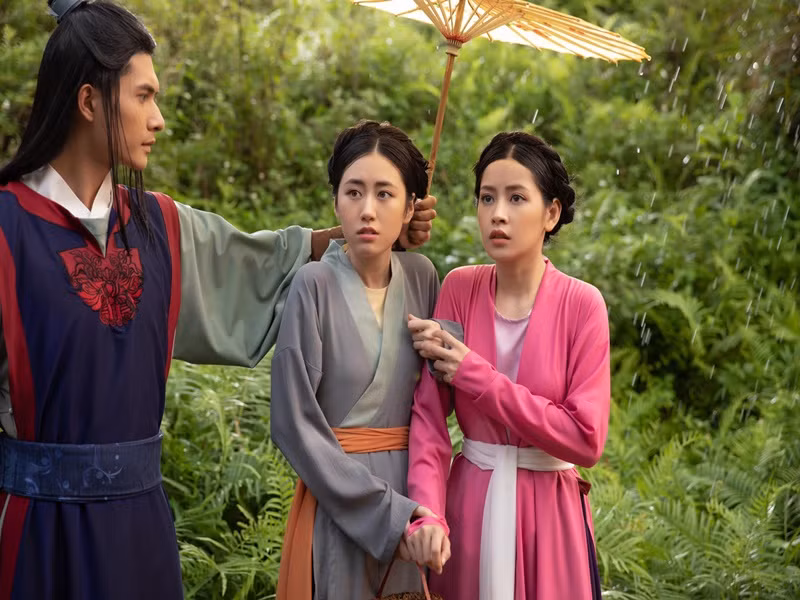 Năm 2019, Lâm Bảo Châu gây chú ý khi đóng vai chàng thị vệ si tình Cám trong MV "Anh ơi anh ở lại". Ảnh: FBNV