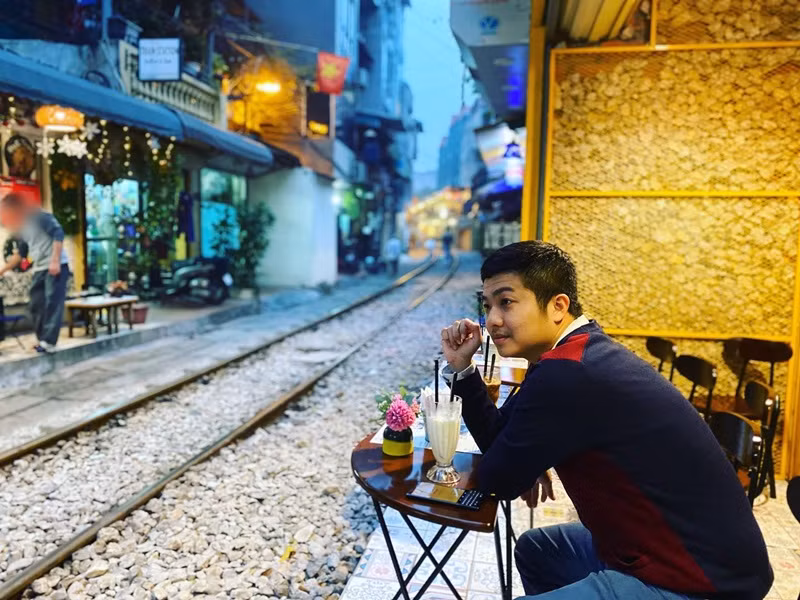 Doanh nhân Bửu Lộc không phản hồi về thông tin do Nhật Kim Anh chia sẻ.