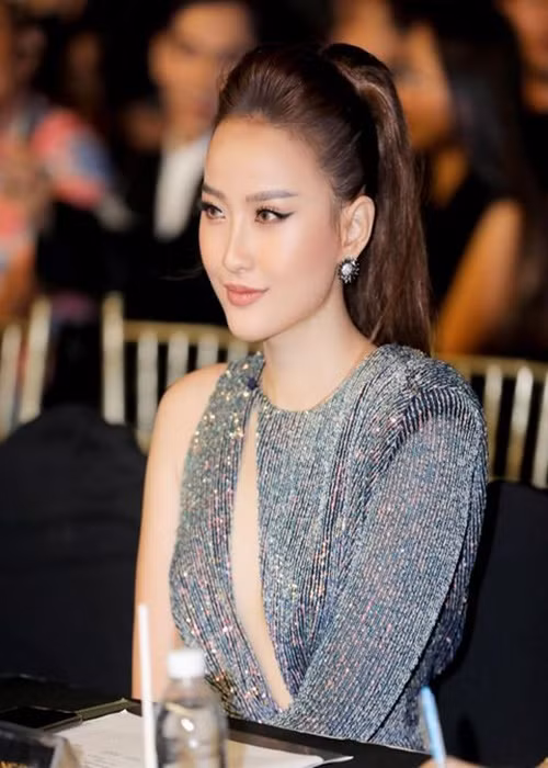 Vài năm trở lại đây, Khánh Ngân ít tham gia sự kiện giải trí. Ảnh: Instagram
