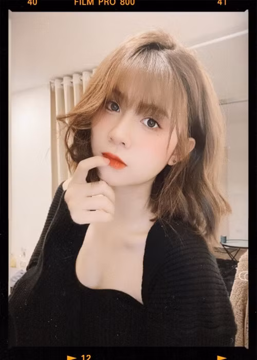 Quỳnh Trang được bạn bè yêu mến gọi là Trang Mei.