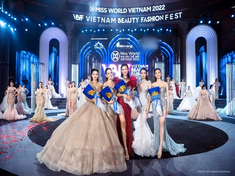Trước đó, Bảo Ngọc giành giải Người đẹp thời trang nên lọt thẳng vào top 20 chung cuộc. Ảnh: FBNV