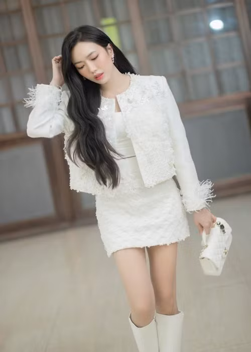 Vài năm trở lại đây, Diệu Nhi và Anh Tú hạn chế đăng tải hình ảnh bên nhau.