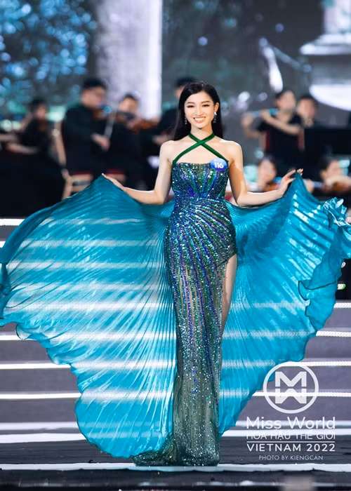 Mới đây, Nguyễn Phương Nhi lọt top 38 cuộc thi Miss World Vietnam 2022 - Hoa hậu Thế giới Việt Nam 2022.