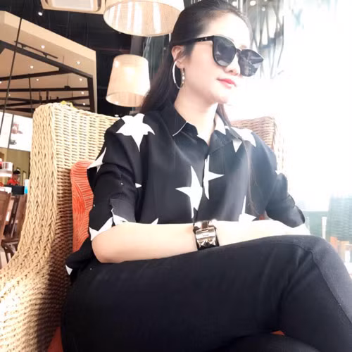 Lấy lại được sắc vóc, cuộc sống của bà mẹ trẻ có nhiều thay đổi. Cô tự tin hơn khi ra ngoài, được chồng yêu chiều và công việc buôn bán cũng thuận lợi hơn. Từ câu chuyện của mình mình, Cẩm Nhung rút ra rằng: “Phụ nữ đừng bao giờ thỏa hiệp với cái xấu”.