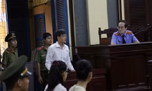 Đại gia M. tại phiên tòa sơ thẩm.