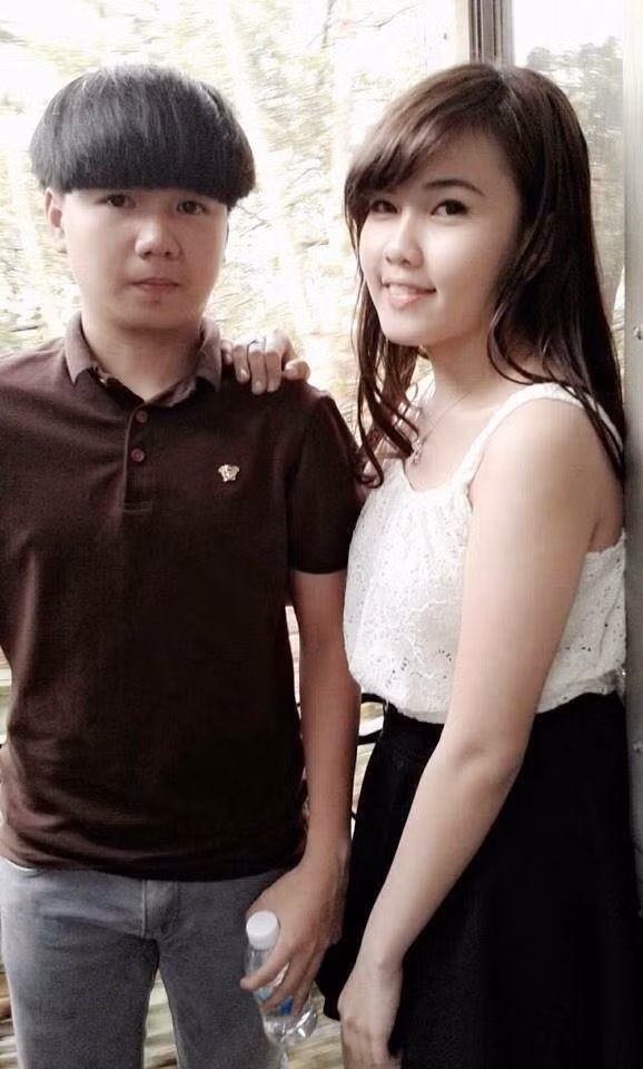 Về chuyện ăn mặc, phong cách thường ngày, Hồng My cho biết cô gặp rất nhiều khó khăn trong việc chọn quần áo. Trang phục mà Hồng My "sợ" nhất đó là những chiếc váy: "Em không béo đến mức không thể mặc vừa chiếc váy nào... nhưng thực sự em rất ngại mặc váy vì làm lộ bụng ngấn mỡ".