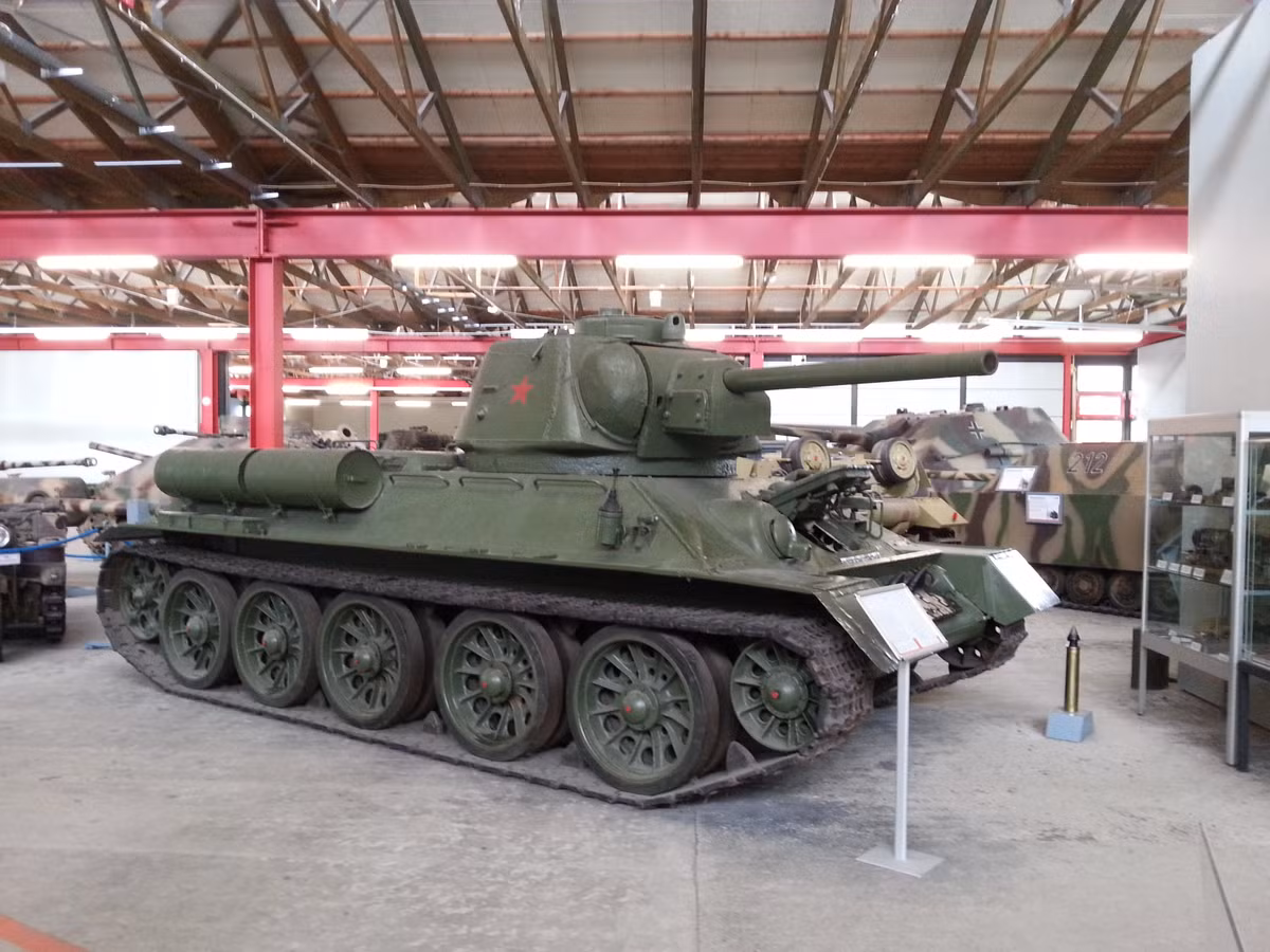 Ngày nay, cả hai loại xe tăng này đều có trong bộ sưu tập của Khu triển lãm Uralvagonzavod. Xe vẫn còn đang trong tình trạng tuyệt vời và đã nhiều lần tham gia cuộc diễu hành kỷ niệm ngày Chiến thắng cấp thành phố.