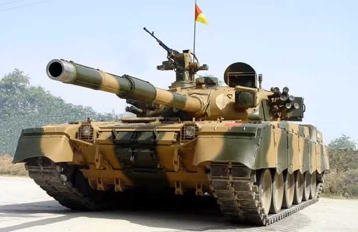 Công ty Norinco và Polytech của Trung Quốc đã phát triển các phiên bản nâng cấp tiếp theo, sử dụng pháo chính 125mm, động cơ khỏe hơn, vỏ giáp được thiết kế lại; tuy nhiên những xe tăng này không đạt được nhiều thành công trong xuất khẩu, lý do là dự trên nền tảng T-54/ T-55 đã lạc hậu.