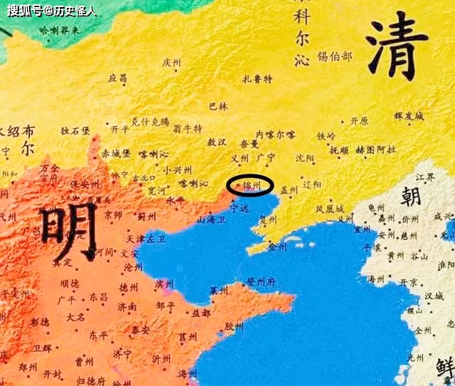 Tiền đồn ở cực đông bắc của Vạn Lý Trường Thành được gọi là Sơn Hải Quan, kéo dài đến biển Bột Hải. Vào ngày đầu năm mới năm 1933, một kẻ vô danh (rất có thể là chính người Nhật), đã ném lựu đạn và bắn chỉ thiên tại Sơn Hải Quan. Nhật Bản yêu cầu quân đội Trung Quốc rút khỏi Vạn lý trường thành vì các hành động "khủng bố". Yêu cầu đó không được thực hiện, chiến tranh Trung - Nhật lần 1 bắt đầu.