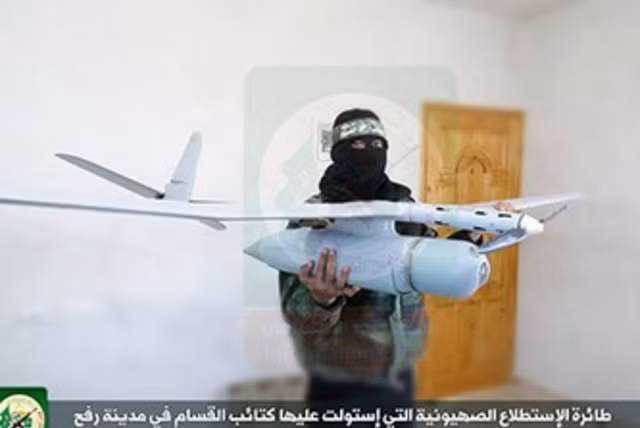 Ngoài việc đánh chặn thành công tên lửa và đạn súng cối nhằm vào các mục tiêu ở Israel; hệ thống Vòm Sắt lần đầu tiên đánh chặn thành công 5 máy bay không người lái (UAV), mang chất nổ, tiến công theo kiểu tự sát.