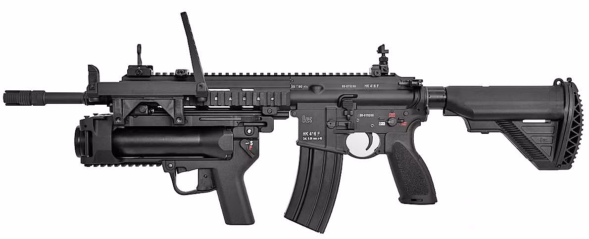 Việc Pháp gần đây sử dụng súng trường tiến công HK416F, cũng là một biến thể AG-C khác, được gọi là HK2969F. Điều này đánh dấu việc Quân đội Pháp từ bỏ súng trường tiến công và súng phóng lựu do họ sản xuất, để chuyển sang sử dụng vũ khí bộ binh của Đức.