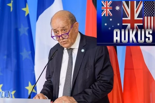 Nếu hợp đồng đã có hiệu lực pháp luật, Australia sẽ phải trả một khoản tiền đền bù cho hợp đồng này. Có thông tin cho rằng, chi phí cho những lần “phá vỡ hợp đồng” này, ước tính lên tới hàng trăm triệu USD. Đồng thời, Australia đã chi hơn 2,4 tỷ USD cho giao dịch này và có thể, số tiền này sẽ bị lãng phí.