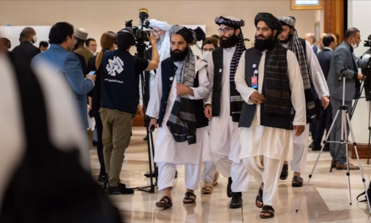 Về hội nghị tìm kiếm giải pháp hòa bình cho Afghanistan được tổ chức tại Doha, thủ đô Qatar, ông Kugelman cho rằng, ngay cả khi các cuộc đối thoại này không mang lại kết quả như mong đợi, các cường quốc trong khu vực vẫn cần trao đổi với nhau và tìm ra giải pháp cho vấn đề Afghanistan.