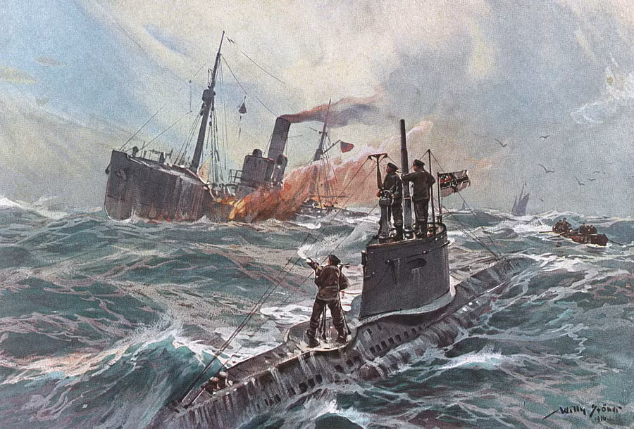 Trong Chiến tranh Thế giới thứ nhất và thứ hai, tàu ngầm U-boat của Đức đã "làm mưa, làm gió" ở chiến trường Đại Tây Dương, gây ra rất nhiều thiệt hại cho quân Đồng minh và là nỗi ác mộng của những đoàn tàu vận tải khi đi qua khu vực này.
