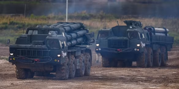 Đáp lại điều này, Nga cho biết việc triển khai quân đến biên giới với Ukraine, sẽ không gây ra mối đe dọa cho bất kỳ quốc gia nào. Quân đội Nga có quyền di chuyển theo hướng mà họ cho là cần thiết, trên lãnh thổ của mình, và những hành động như vậy sẽ không làm ảnh hưởng tới các quốc gia khác. Nguồn ảnh: Pinterest.
