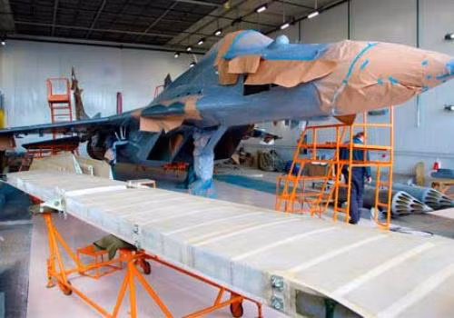 Mặc dù có một số nhà máy sửa chữa máy bay, nhưng Ukraine không có đủ năng lực để chế tạo máy bay chiến đấu. Việc nâng cấp cho lực lượng không quân nước này chỉ được thực hiện thông qua việc mua thiết bị của nước ngoài.