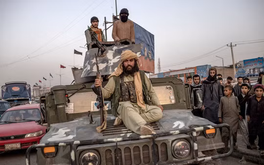Trong hai cuộc chiến ở Afghanistan và Iraq do Mỹ phát động sau vụ khủng bố ngày 11/9/2001, một số lượng lớn vũ khí của Mỹ, cuối cùng đã rơi vào tay kẻ thù của Mỹ.