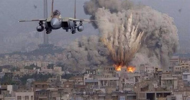 Việc Mỹ ủng hộ các cuộc không kích của Tel Aviv là một thông điệp rõ ràng gửi tới Iran, Mỹ hoàn toàn ủng hội Israel, trong các hành động chống lại Iran trên lãnh thổ Syria; Mỹ hoàn toàn không có ý định che giấu việc giúp đỡ đồng minh thân cận nhất này.