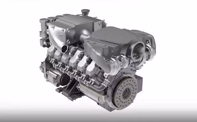 Theo đặc điểm sơ bộ, động cơ Batu là loại diesel tăng áp 12 xi-lanh, bố trí hình chữ V, làm mát bằng nước, có công suất 1.500 mã lực; mô-men xoắn đạt 4.600 Nm. Động cơ này sẽ giúp xe tăng chủ lực Altay có khả năng cơ động khắp các địa hình. 