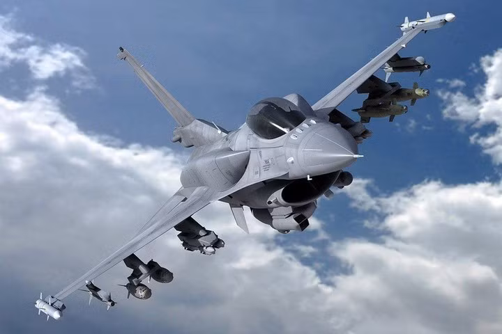 Máy bay chiến đấu tích hợp radar AESA tiên tiến và các hệ thống tác chiến điện tử đáng gờm, dù F-16V không thể chống lại các thiết kế máy bay chiến đấu tiên tiến hơn, như Su-30 hoặc Su-35 và thậm chí sẽ gặp khó khăn trước Su-27 hiện tại của Ethiopia. Tuy nhiên, đối với vai trò tấn công cơ bản, Ethiopia có thể chọn F-16V vì lý do chính trị.