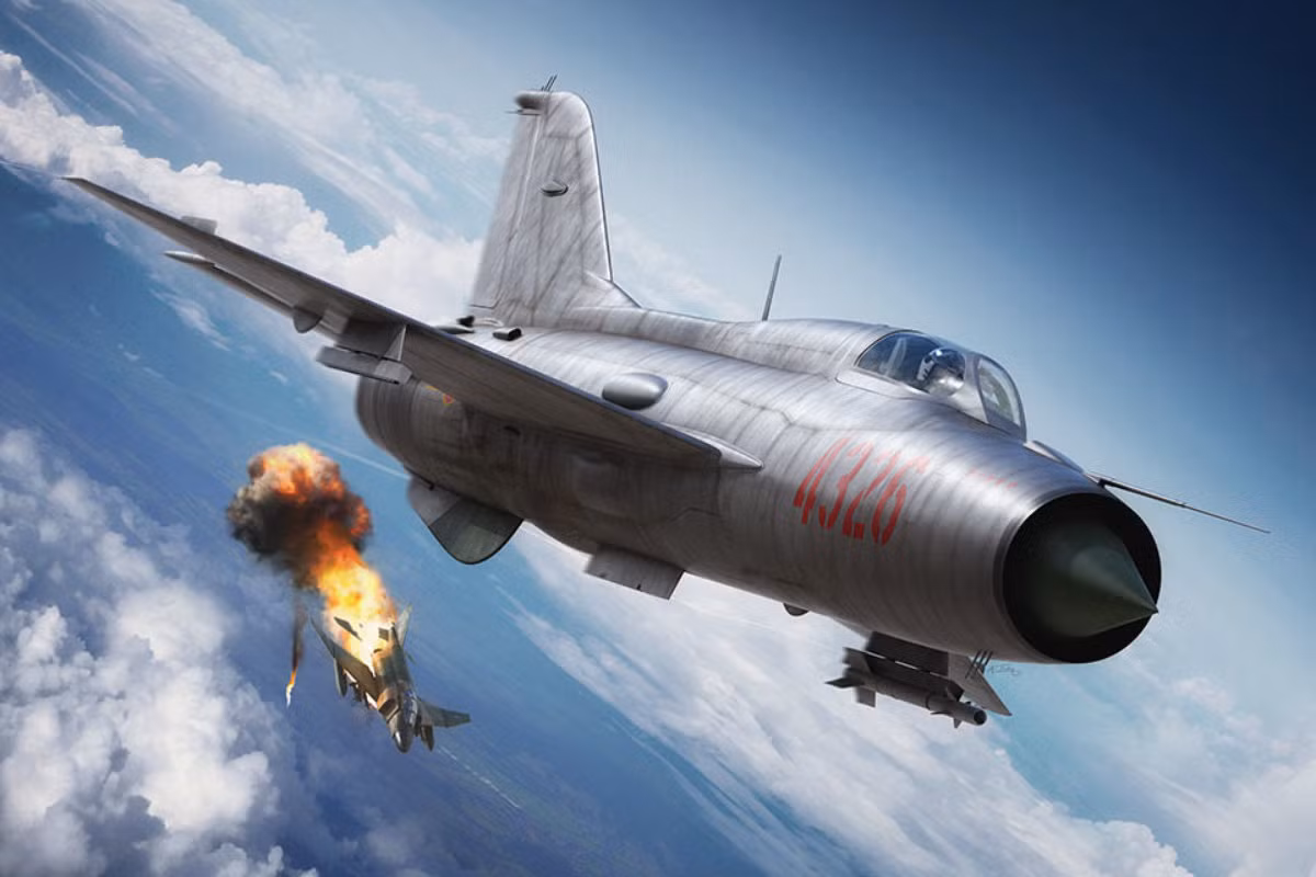 Khi cách mục tiêu 10 km, anh bật radar lên và sững sờ thấy màn hình xuất hiện tới 3 chiếc B-52, thời cơ cực kỳ quý hóa. Khi cách mục tiêu 2 km, Vũ Đình Rạng phóng 1 quả tên lửa tầm nhiệt K-13 và thấy vệt nổ ở cánh chiếc B-52. Đó chính là chiếc B-52H của Volker. 
