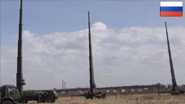 Vào tháng 5, tờ Sohu của Trung Quốc đã đưa tin về tổ hợp tác chiến điện tử Murmansk-BN của Nga, được triển khai trên bán đảo Kola. Sau khi thể hiện khả năng độc đáo trong các cuộc tập trận, đã “khiến nước Mỹ tức giận”, bởi vì Mỹ không sở hữu hệ thống có tính năng như vậy.