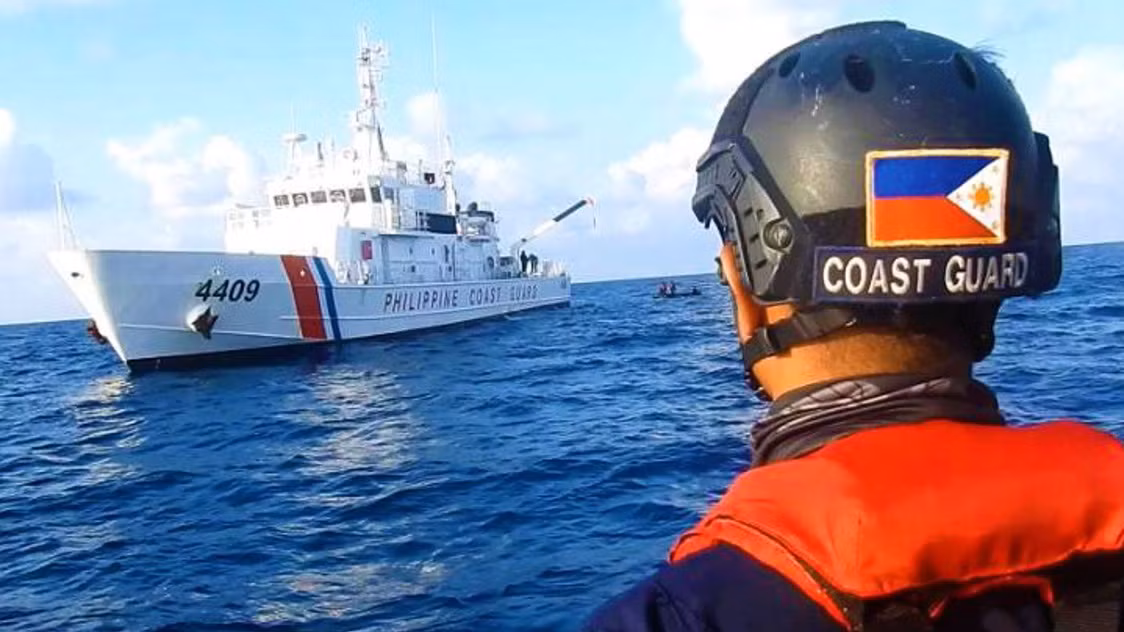 Tháng 3/2020, có thông báo, hãng đóng tàu Nhật Bản Mitsubishi Shipbuilding đã ký một thỏa thuận đóng 2 tàu ứng phó đa năng (MRRV) dài 94m, tầm hoạt động ít nhất là 4.000 hải lý (7.408km). Dự kiến những tàu này sẽ được chuyển giao cho Cảnh sát biển Philippines vào năm 2022.