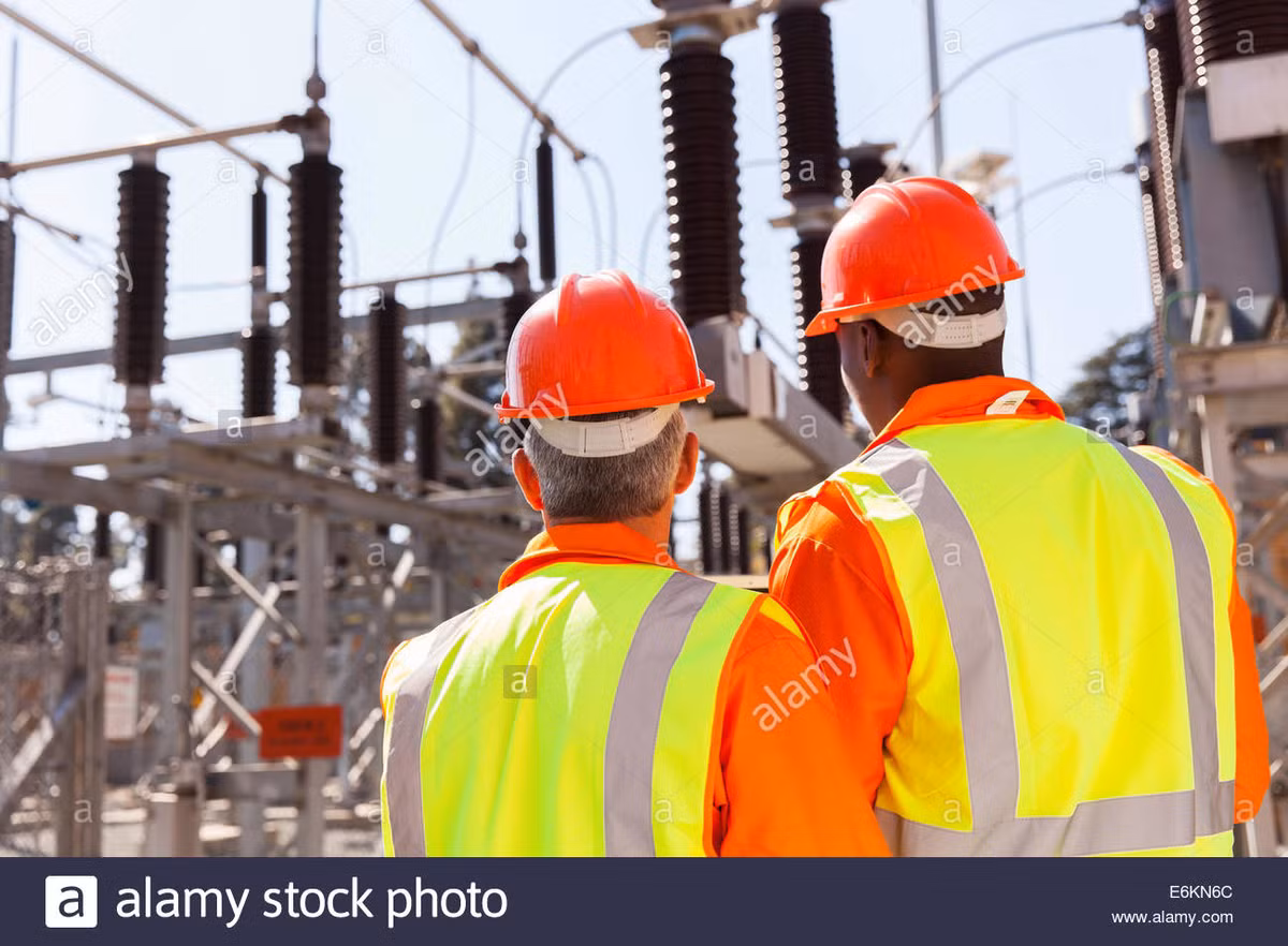 Các công ty này đặc biệt thích các cựu chiến binh vì họ là người chủ động và có tính tỉ mỉ đến các chi tiết. Đến cuối năm 2020, thu nhập hàng năm cao nhất của các cựu chiến binh trong khu vực công có thể lên tới 60.000 USD.