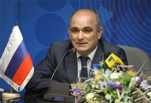 Đại sứ Nga tại Iran Levan Jagarian, trong trả lời phỏng vấn tờ báo Resalet cho rằng, Nga không thấy có “vướng mắc” gì, trong việc bán hệ thống tên lửa phòng không S-400, khi lệnh cấm vận vũ khí của Liên hợp quốc đối với Iran đã hết hiệu lực vào ngày 18/10/2020. Ảnh: Ông Levan Jagarian, Đại sứ Nga tại Iran.