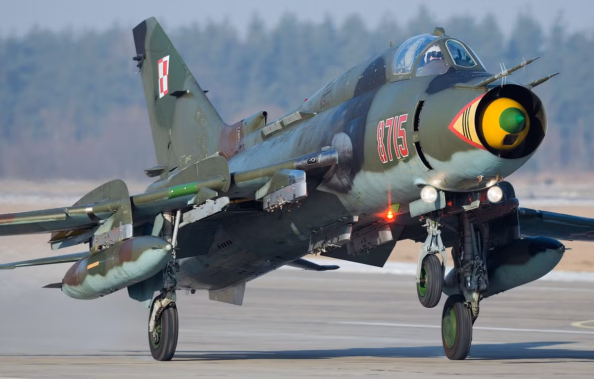 Có thể giả định rằng, số Su-22M4K của Ba Lan hiện có thể được sử dụng như một loại máy bay “trợ giảng” cho các phi công NATO khác, nhằm mục đích cho phi công NATO quen với các mục tiêu máy bay Nga.