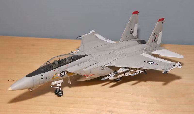 McDonnell Douglas và nhà sản xuất tên lửa Phoenix Hughes đã phản công bằng phiên bản F-15N-PHX, khi họ vẫn giữ tên lửa AIM-54 Phoenix, nhưng loại bỏ radar AN/AWG-9 để chuyển sang phiên bản nâng cao của radar AN/ APG-63, trang bị trên F-15A của Lực lượng Không quân.