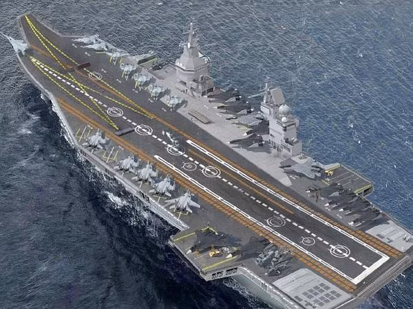 Hiện tại Hải quân Nga có kế hoạch đóng tàu sân bay Project 23000E Shtorm, một siêu tàu sân bay chạy bằng năng lượng hạt nhân 100.000 tấn, sử dụng máy phóng điện từ (EMALS) và nhiều công nghệ hiện đại khác. Nhưng chắc chắn trong nhiều năm tới, Nga sẽ không đủ tiềm lực đóng con tàu như vậy.