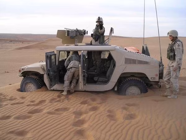 Nhưng công bằng mà nói, quân chính phủ Afghanistan vẫn có thể đảo ngược đà bất lợi trong cuộc chiến với Taliban. Quân đội Afghanistan có lực lượng không quân hiệu quả, có khả năng chiến đấu ngày càng cao và một lực lượng đặc biệt, với nòng cốt là các cựu chiến binh. 