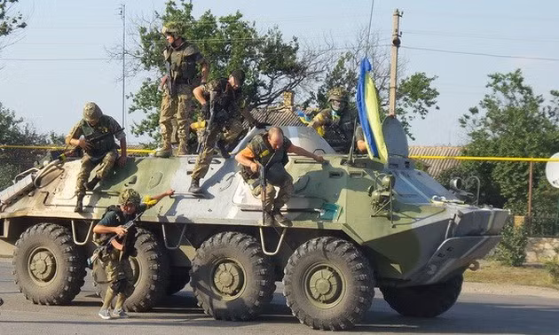 Ian Brzezinski, chuyên gia châu Âu tại Hội đồng Đại Tây Dương cho rằng, việc mở rộng các cuộc tập trận giữa Mỹ và Ukraine là cần thiết và khả thi; đồng thời sẽ là chỗ dựa vững chắc cho Kiev.