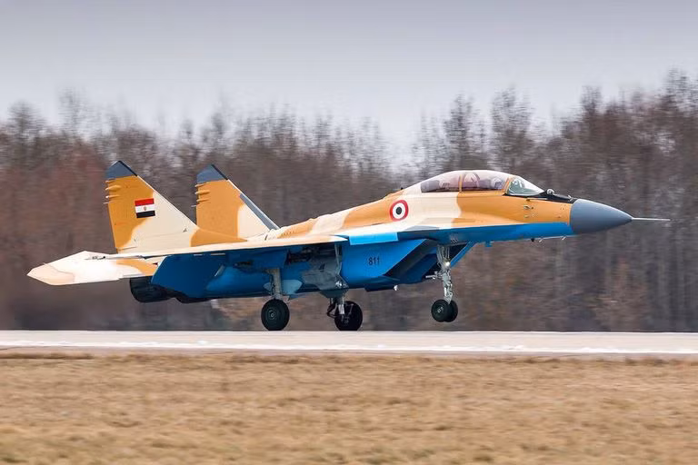 MiG-29M không chỉ có hiệu suất bay tốt hơn, mà còn có hệ thống điện tử hàng không, hệ thống tác chiến điện tử và cảm biến vượt trội hơn nhiều so với MiG-29 ban đầu, đồng thời có khả năng hoạt động tầm xa tốt hơn. Ai Cập hiện đang triển khai hơn 45 máy bay MiG-29M.
