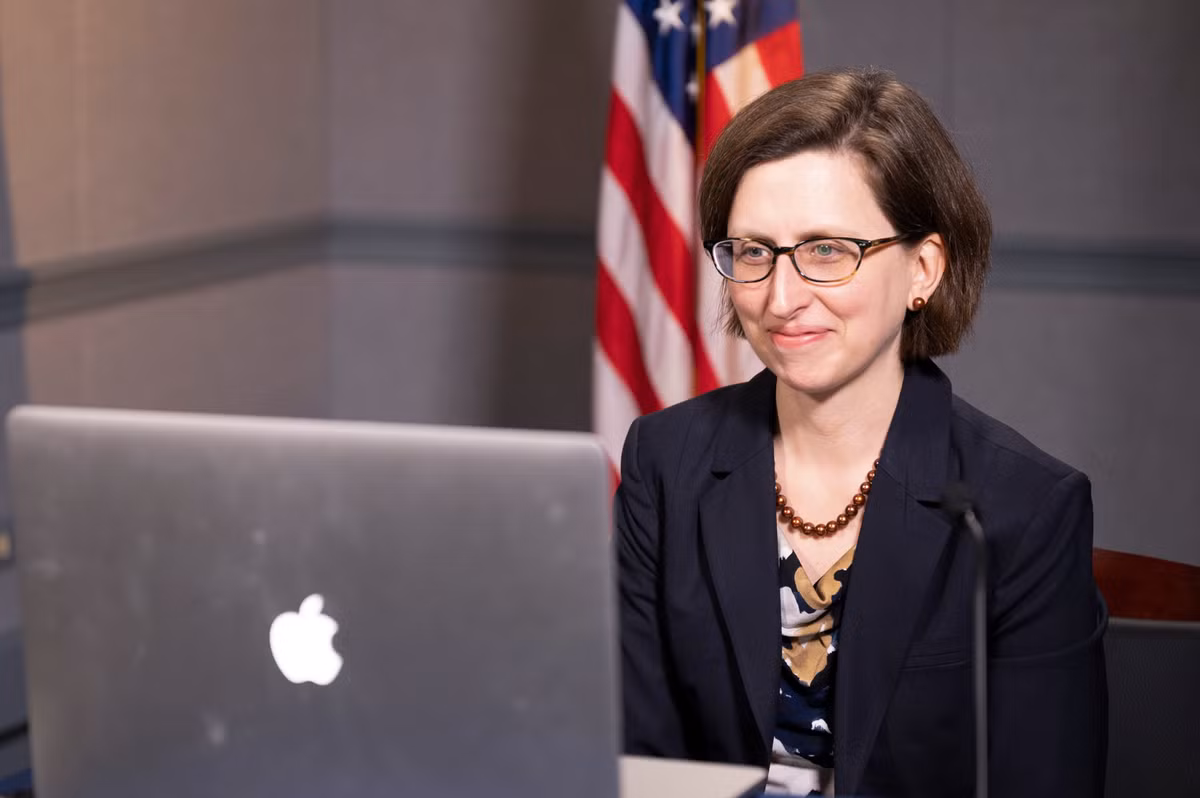 Laura Cooper, Phó trợ lý Bộ trưởng Quốc phòng Mỹ, phụ trách Nga, Ukraine và Âu-Á nói rằng, từ quan điểm chiến lược, những hành động này nhằm cho Nga thấy rằng, phương Tây đang hỗ trợ Ukraine và các lợi ích an ninh quốc gia của nước này. Khi nói về khu vực Biển Đen, bạn thực sự phải nhìn nhận vai trò của Nga trong khu vực một cách nghiêm túc.
