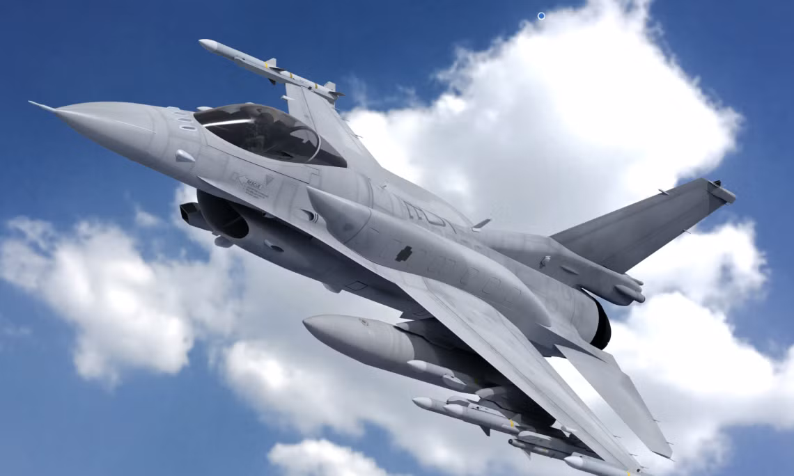 Mặc dù tiêm kích tàng hình thế hệ 5 F-35, đã đã được đưa vào biên chế với số lượng lớn, nhưng dây chuyền sản xuất F-16 vẫn còn được duy trì tới năm tận 2025, để tiếp tục phục vụ những đơn hàng mới. Khách hàng mới nhất của loại máy bay này là Không quân Đài Loan.