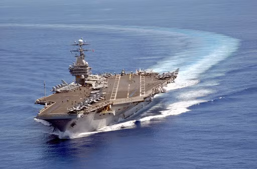 Để răn đe, nhóm tấn công do tàu sân bay USS Carl Vinson của Hải quân Mỹ dẫn đầu, đã thực hiện một cuộc tập trận ở phía đông Thái Bình Dương, cách quần đảo Hawaii khoảng 321 km về phía đông, nhằm "ngăn chặn" các hoạt động tập trận của Nga. 