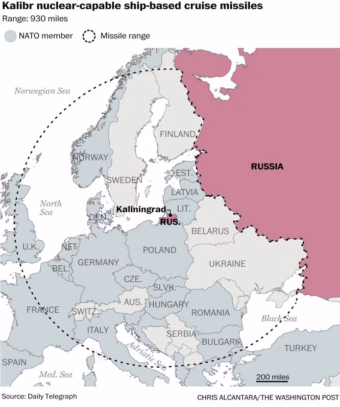 Không còn nghi ngờ gì nữa, Kaliningrad sẽ đóng một vai trò quan trọng, là tiền đồn trong việc phòng thủ khu vực biên giới phía Tây nước Nga; Quân khu phía Tây của nước Nga có địa bàn rộng, có thể triển khai đủ số lượng quân binh chủng, có khả năng ảnh hưởng đến diễn biến của mọi cuộc chiến ở châu Âu. Ảnh: Tên lửa hành trình Kalibr của Nga tại Kalingrad sẽ bao trùm gần như toàn bộ Tây Âu.