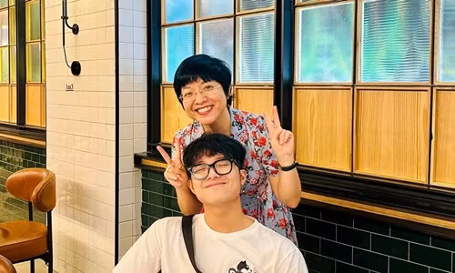 Con trai NSND Cong Ly khong cho me dua di thi THPT