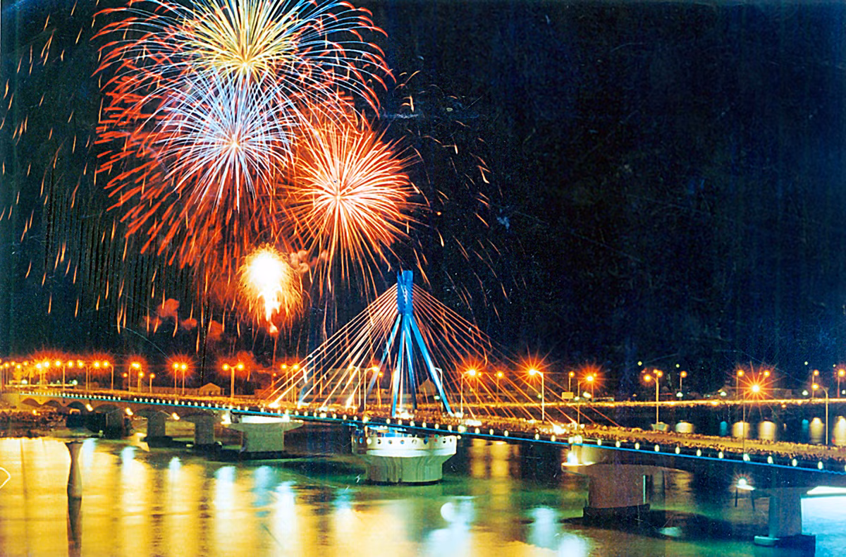 Ve xem phao hoa quoc te Da Nang gia 300.000 dong