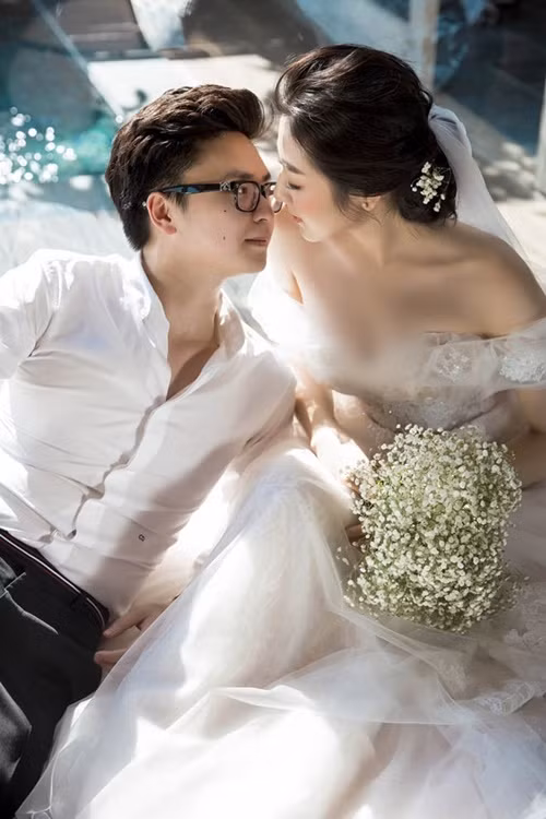 Đám cưới của Tú Anh - Gia Lộc diễn ra vào tháng 7/2018 sau gần 1 năm hẹn hò. Ảnh: Dân Việt.