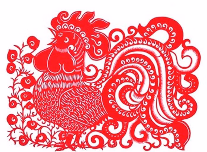 Tuổi Dậu vốn chăm chỉ, hấp dẫn, có thể mang lại cảm giác an toàn tuyệt vời cho người khác phái. Vì vậy con giáp này vốn luôn có người khác phái để ý, chỉ là chờ "đúng lúc đúng người".