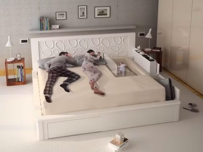 Giường ngủ cho bố mẹ và con.
