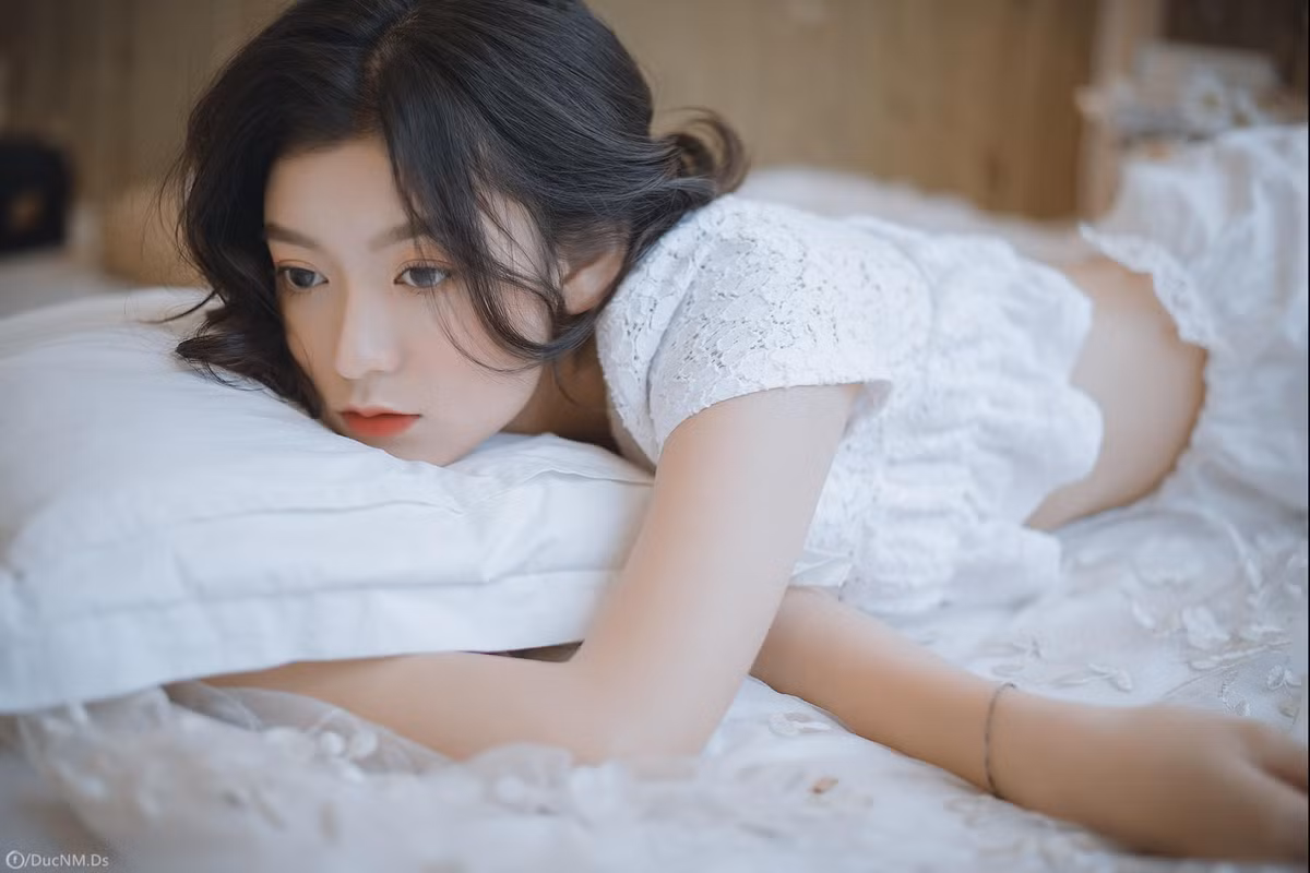 Từ khi chuyển hướng sang làm một nữ streamer, Trang Lucy nhận về không ít bình luận khiếm nhã. Có lẽ người hâm mộ vẫn chưa thực sự quen hình ảnh một cô gái ăn mặc táo bạo như hiện tại.