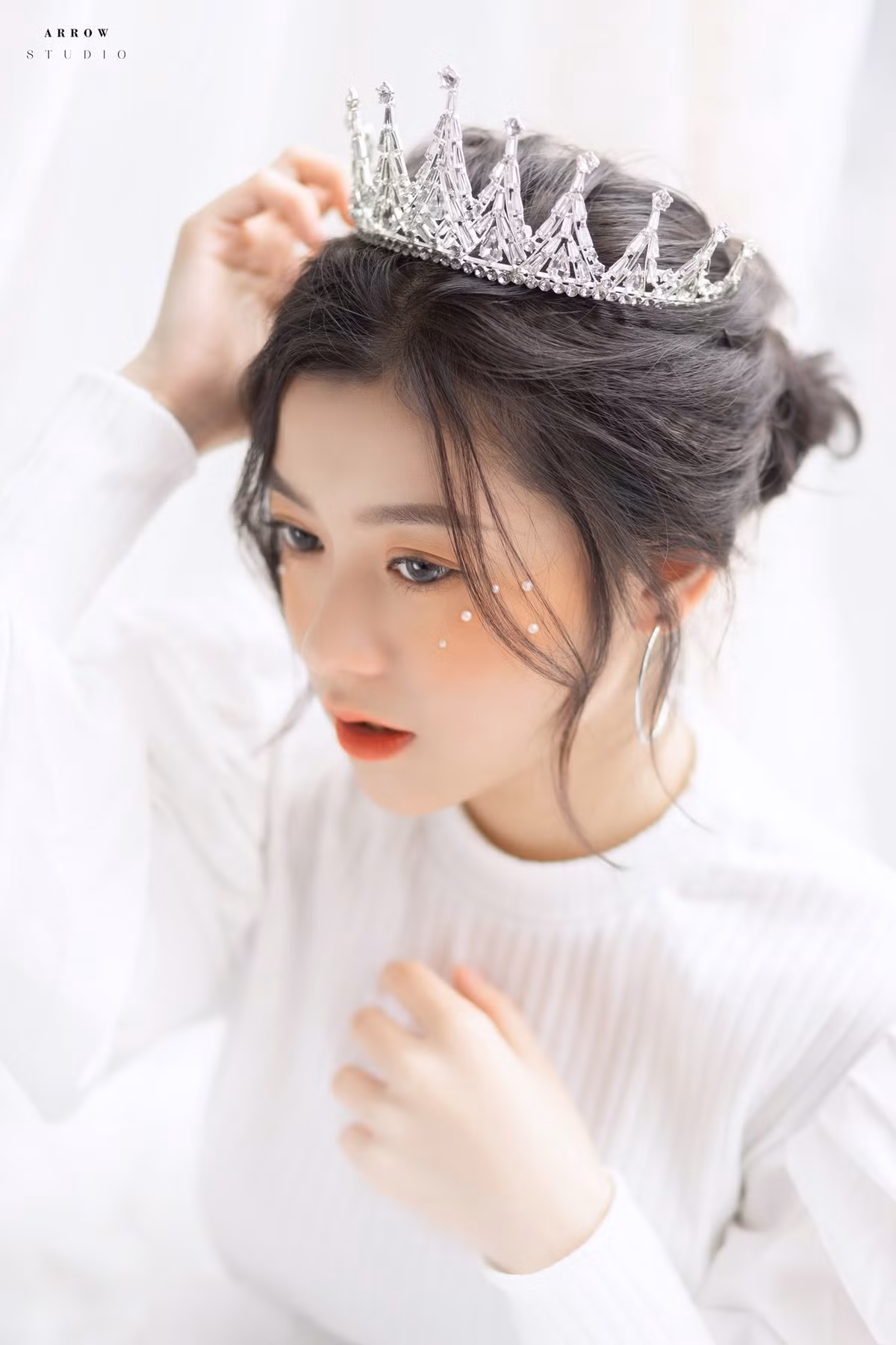 Nếu như trước đây Trang Lucy nổi lên bởi vẻ đẹp xinh xắn, đáng yêu cùng gu thời trang cá tính thì hiện tại, nữ streamer 2K đã "lột xác" cùng gu gợi cảm, quyến rũ hơn.