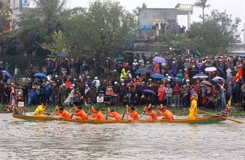 Tet Tan Suu 2021: Nhung le hoi dau nam cua ngu dan Viet Nam-Hinh-3