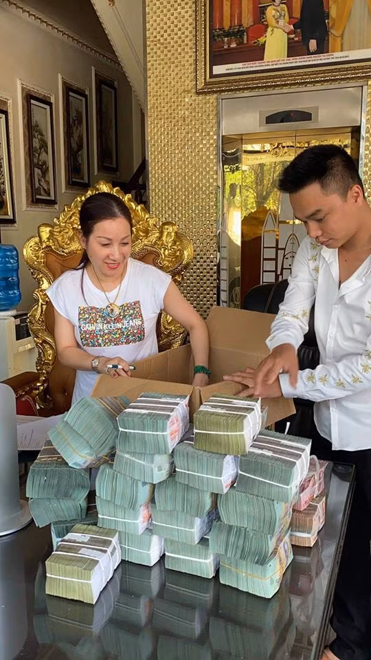 Nữ đại gia BĐS Dương Đường bị bắt: Ra lệnh bắt giam “đại ca” Đường Nhuệ - Hình 8 Nu dai gia BDS Duong Duong bi bat: Ra lenh bat giam “dai ca” Duong Nhue-Hinh-8