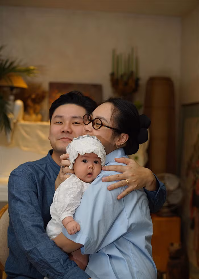 Gia đình nhỏ hạnh phúc của Thiện Thanh, con gái của ca sĩ Thanh Lam và nhạc sĩ Quốc Trung. (Ảnh: FB Thiện Thanh)